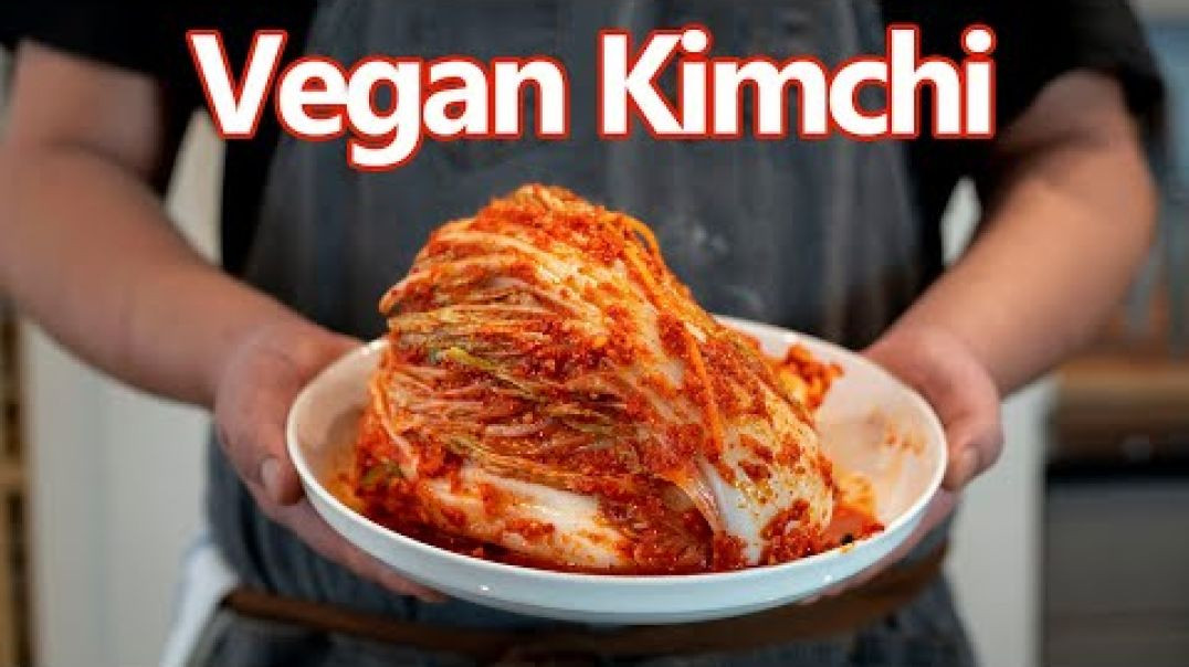 ⁣How To Make Vegan Kimchi Easy