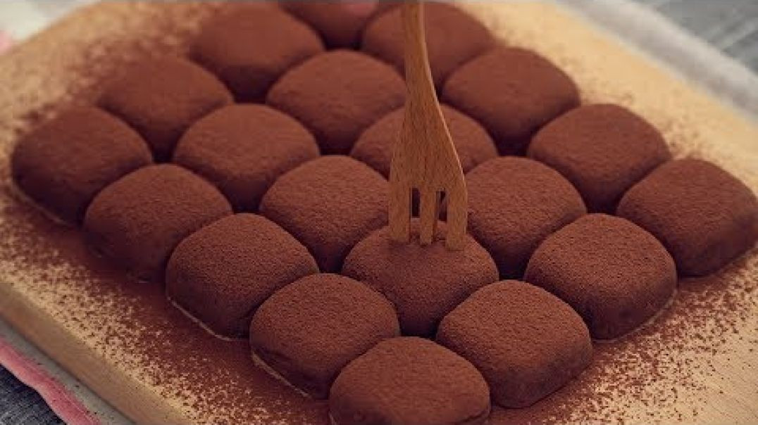 ⁣Condensed Milk Chocolate Truffles Easy Recipe [2 Ingredients]